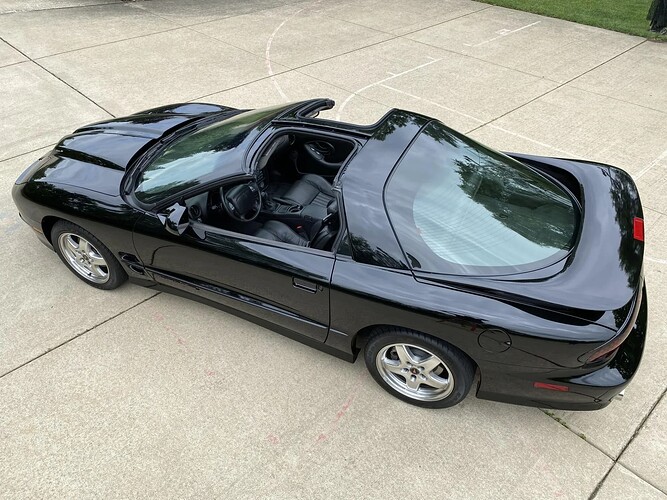 Screenshot 2025-11-08 at 17-41-00 1 700-Mile 2002 Pontiac Firebird Trans Am WS6 Coupe 6-Speed for sale on BaT Auctions - sold for $60 000 on August 8 2022 (Lot #80 869) Bring a Trailer