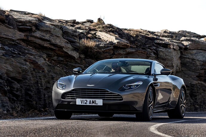 Aston-Martin-DB11