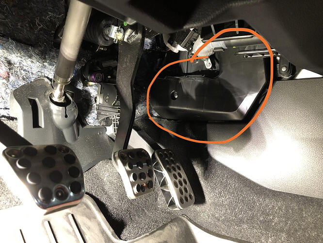 345849-d4ba5c79b904f02007376d7e916eb63e