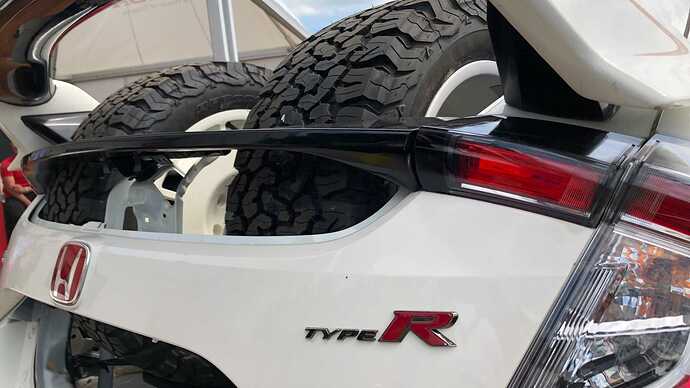 honda-civic-type-r-overland-5
